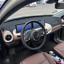 Specially used for Wuling Binguo instrument panel sun protection and light-proof mat central control workbench insulation and sunshade interior modification