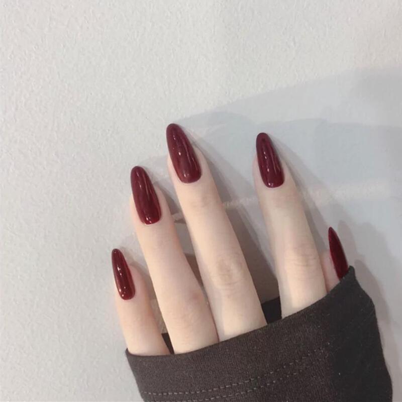 Handmade Pointed Press-On Nails for Autumn and Winter, Brightening Effect, Solid Color Burgundy Almond-Shaped Fake Nails, Long Art Nails, Finished Product, Removable
