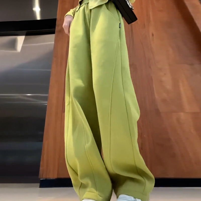 Wang Aego Avocado Green Sweatpants for Women, Spring and Summer, Slimming, Loose, Versatile, High-Waisted, Sporty Casual Banana Pants