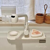 Kitchen faucet anti-splash storage mat bathroom sink storage drain mat anti-water accumulation silicone guide channel