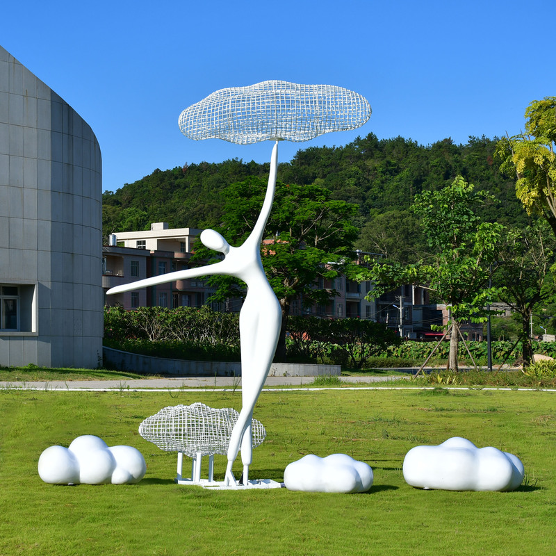 Large Outdoor Fiberglass Abstract Figure Cloud Sculpture for Park Landscape, Garden, and Lawn Stainless Steel Cloud Ornament Large Outdoor Fiberglass Abstract Figure Cloud Sculpture for Park Landscape, Garden, and Lawn Stainless Steel Cloud Ornament