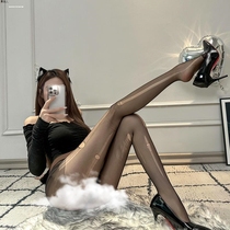 Black silk stockings for women are easy to tear and tempting. Hand-tearable stockings with holes can be ripped apart. White silk stockings are sexy and sexy pantyhose.