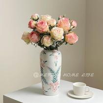 There is a little flower shop: New Chinese-style ceramic vases high-end retro water-cultured flower arrangements fresh flowers living room decoration