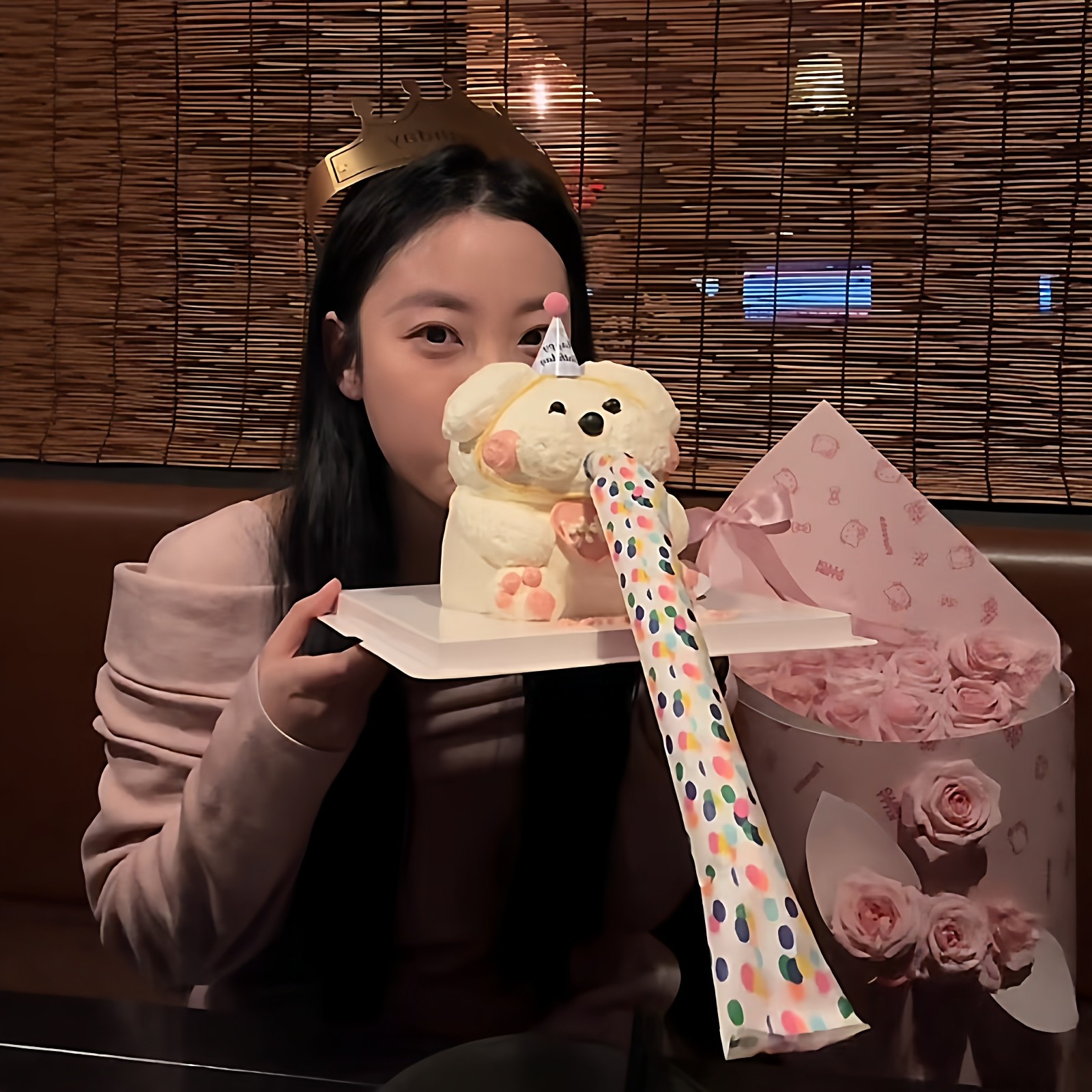 吹哨子的蛋糕吹吹卷玩具能带来什么样的生日聚会氛围感？