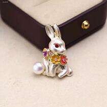 New New Year and Spring Festival Jade Rabbit Good Luck Brooch New Trendy Personalized Japanese Cute Badge Accessories