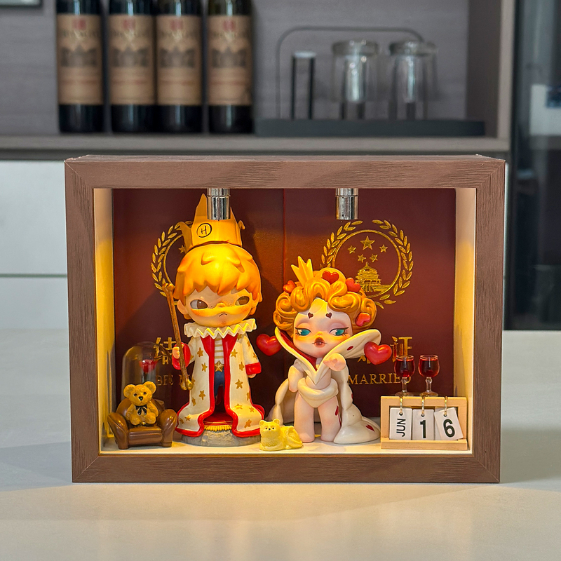 Bubble Mart Blind Box Photo Frame Series Storage Display Box Figurine DIY Landscaping Gift for Friends, Besties, or Wedding Gifts