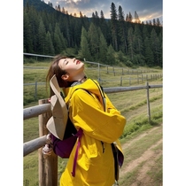 Li Ning Yellow Jacket Womens Three-in-One Outdoor 2024 New Jacket Climbing Bright Color Mountaineering Clothing Western Sichuan Wear