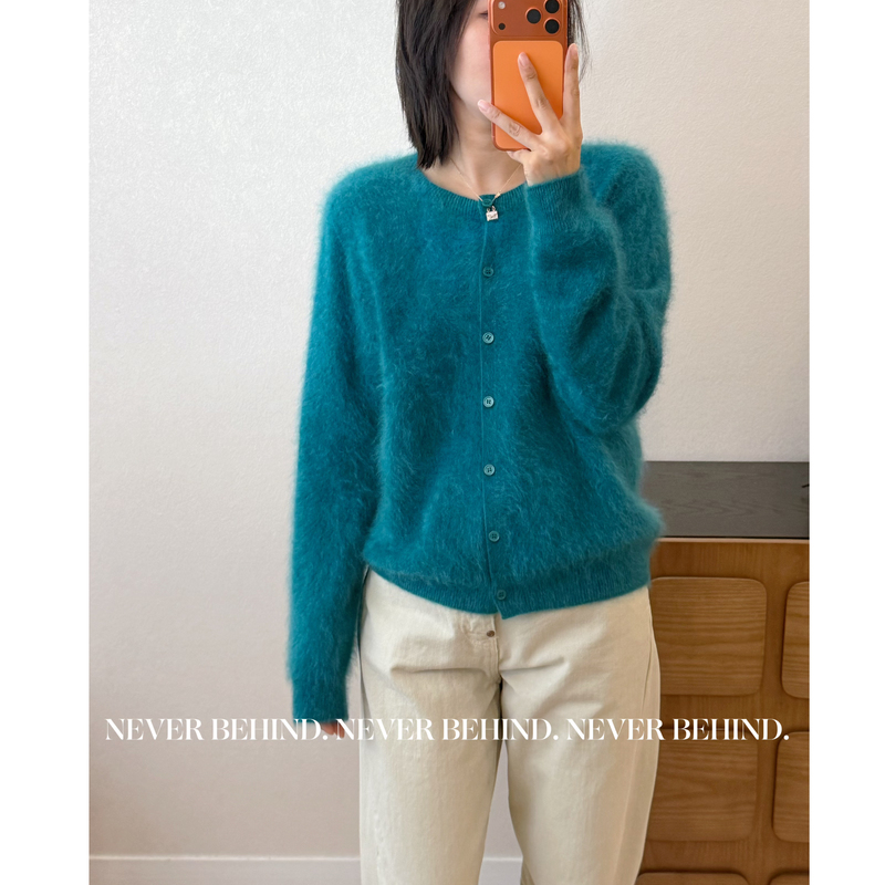 8.28 Never Behind High-End 100% Cashmere Brushed Cardigan, Classic and Practical, High Chance of Wearing It 8.28 Never Behind High-End 100% Cashmere Brushed Cardigan, Classic and Practical, High Chance of Wearing It