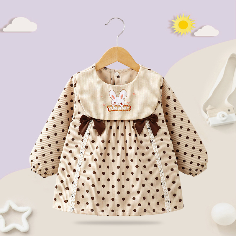 Baby girl smock, autumn and winter outer wear, western-style princess skirt, children's eating bib, waterproof and anti-dirty baby back-wear protective clothing
