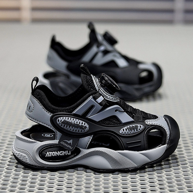 Children's Sandals for Boys 2026 Summer New Style Boys' Soft-Soled Non-Slip Wading Beach Shoes for Older Kidsren with Mesh Surface Sandals — 2