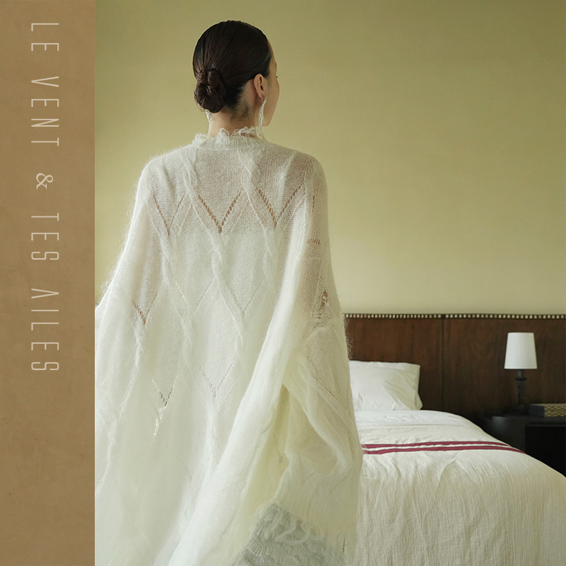 Le Vent&Tes Ailes · Hokkaido's First Snow · Luxurious French Mohair Wool Tassel Sweater for Autumn