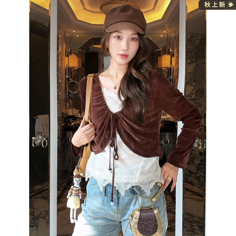 Xie Qiaoqiao Walnut Souvenir Heavy Lace Crochet Patchwork Fake Two-Piece Lace-Up 2026 New Lace Blouse Top