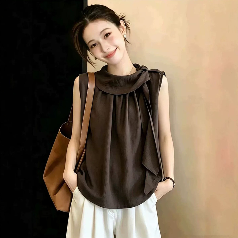 Coffee-Colored Ruffled Collar Sleeveless Vest Shirt for Women, 2026 Summer Design, Unique and Beautiful Top
