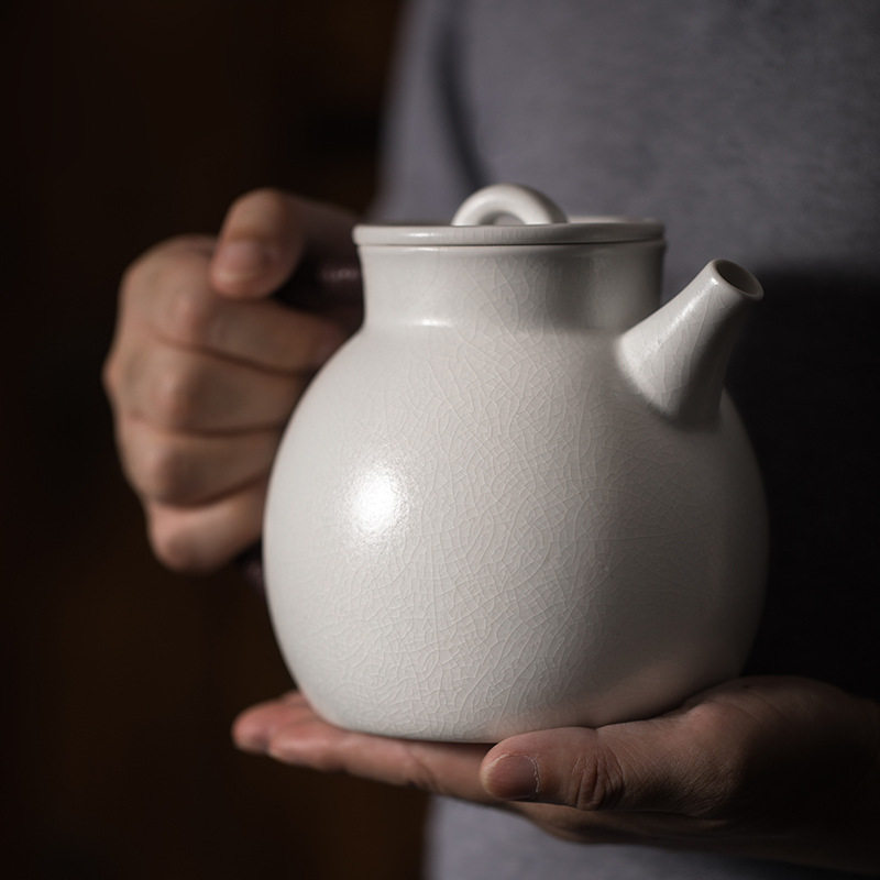 New Character Drinking Hall Su Beating Glazed Pottery Pot White Clay Open Sheet Black Crystal Stove Burning Kettle Pure Handmade Teapot Bubble Teapot