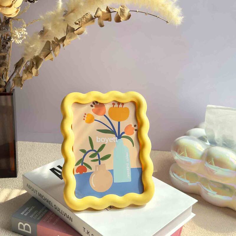 New Cream-Style Creative Cute Photo Frame Display Stand 6inch Acrylic Postcard Ticket Picture Frame Desktop Home Decor
