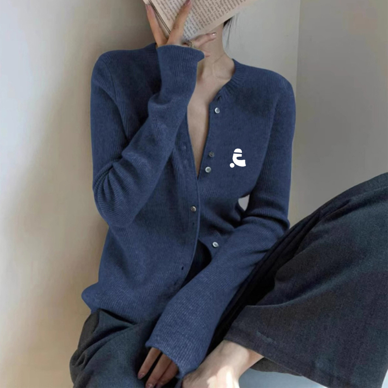 [Rbionrun] Korean R Letter Blue Knitted Cardigan Jacket for Women, New Style with a High-End Feel, Suitable as an Inner Layer Sweater