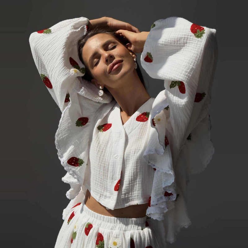 European and American Fashion Cotton and Linen Ruffled Strawberry Print Short Skirt Loungewear Set Shirt and Skirt Set