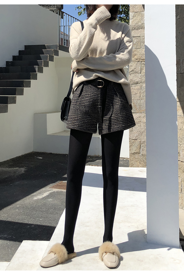 Quần short nữ mùa thu đông 2018 phiên bản mới của Hàn Quốc quần len cạp cao ống rộng chân hoang dã một từ mặc giản dị quần boot nữ mùa đông quần đùi jean nữ