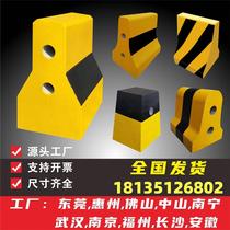 Construction site fence isolation pier cement pier roadblock road anti-collision guardrail traffic Guangxi concrete cement pier pile construction