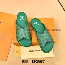 Order (WeChat: 8303687) popular mens beanie shoes fashionable and versatile casual shoes mens classic business leather