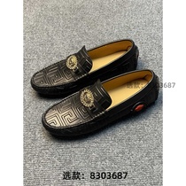 Order (WeChat: 8303687) popular mens beanie shoes fashionable and versatile casual shoes mens classic business leather