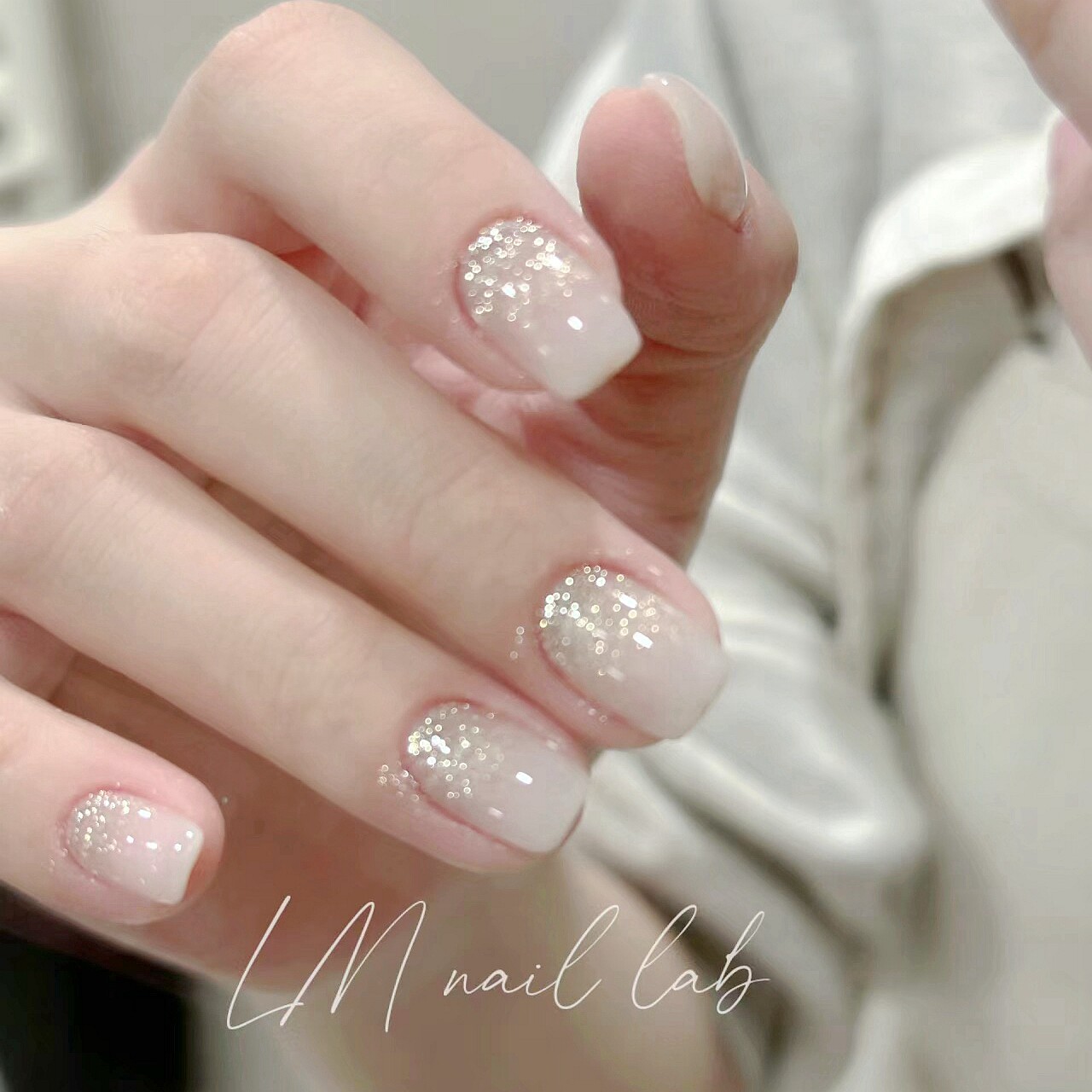 Essential for exquisite beauty: 2025 new milky white fake nail patches
