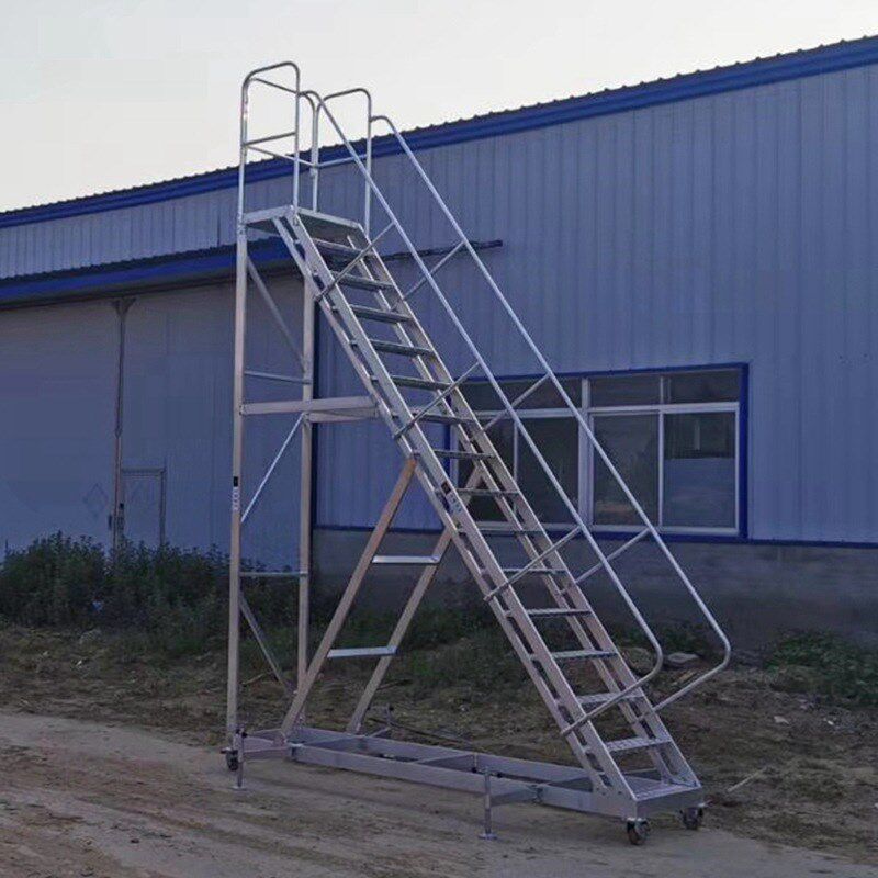 供应梯子 铝合金移动工作梯C登高梯加工 钢制移动登高梯