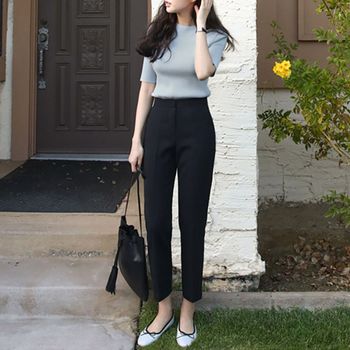 Black nine-point suit trousers for women in spring, summer, autumn and winter, small feet, high waist, straight professional shorts, casual cigarette pants Black nine-point suit trousers for women in spring, summer, autumn and winter, small feet, high waist, straight professional shorts, casual cigarette pants