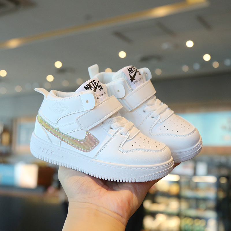 猪爸爸运动鞋防滑女童休闲板鞋软底宝宝鞋单儿童小白鞋高帮2024春款男童儿童鞋子休闲