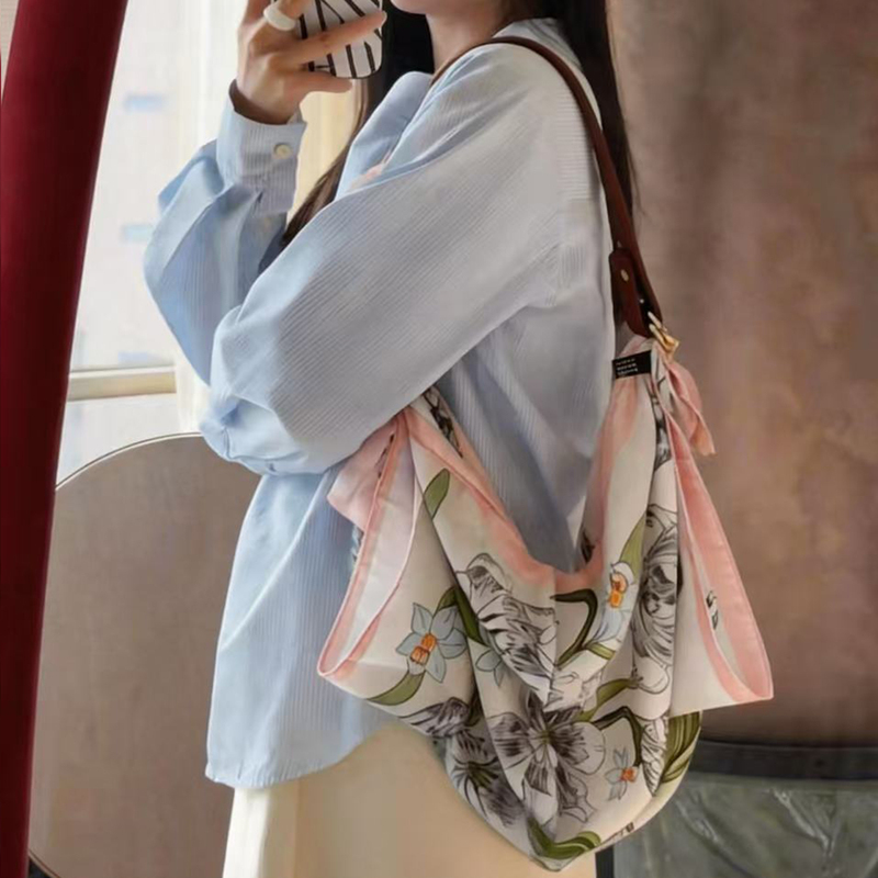 Super Popular DIY Rose Handbag, Square Scarf Bag, Women's Large-Capacity Shoulder Tote Bag, Fashionable Casual Vacation Shopping Bag