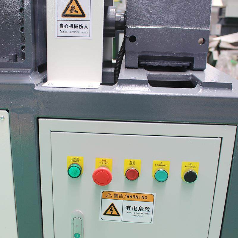 小型双轴撕碎机能否高效处理电子垃圾？手机屏幕、吸管瓶盖也能轻松撕碎吗？