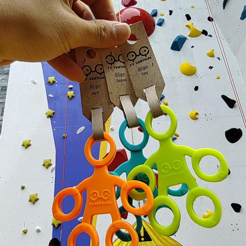 Yy Vertical Original Alien Climbing Finger Extensor Muscle Rehabilitation Exercise to Relax and Stretch Finger Joints