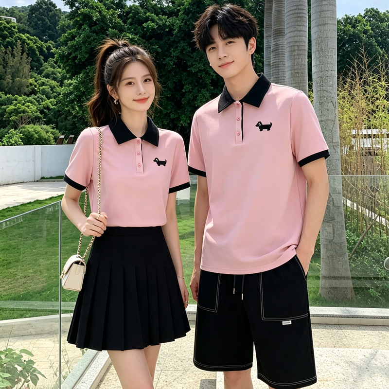 College Style Couple Outfit Polo Shirt Set for Men and Women, Short-Sleeved, Lapel, Contrasting Colors, High-End Feel, Summer Date Outfit for Couples