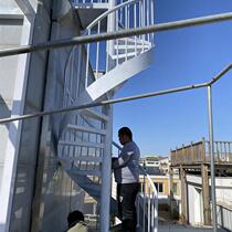 Beijing outdoor staircase spiral staircase balcony staircase straight beam staircase attic staircase climbing attic production direct sales