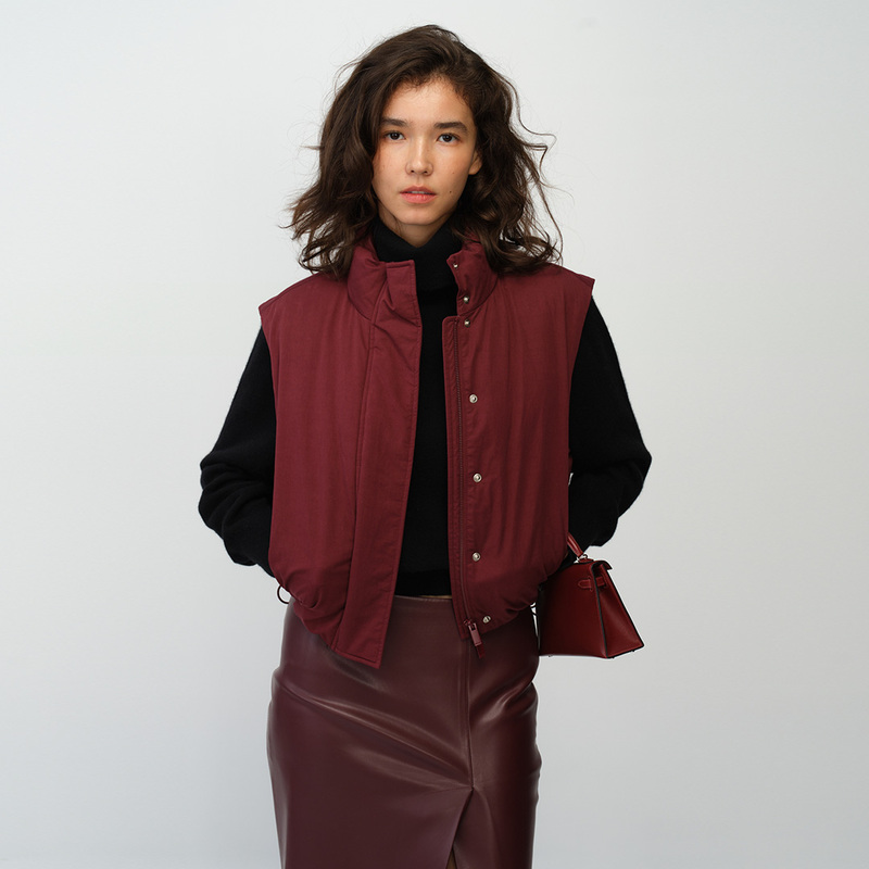 Filgood New Autumn and Winter Products Three-Color Short Stand-Up Collar Goose down Vest with Simple Silhouette Fg06Dj01/2/3 Filgood New Autumn and Winter Products Three-Color Short Stand-Up Collar Goose down Vest with Simple Silhouette Fg06Dj01/2/3
