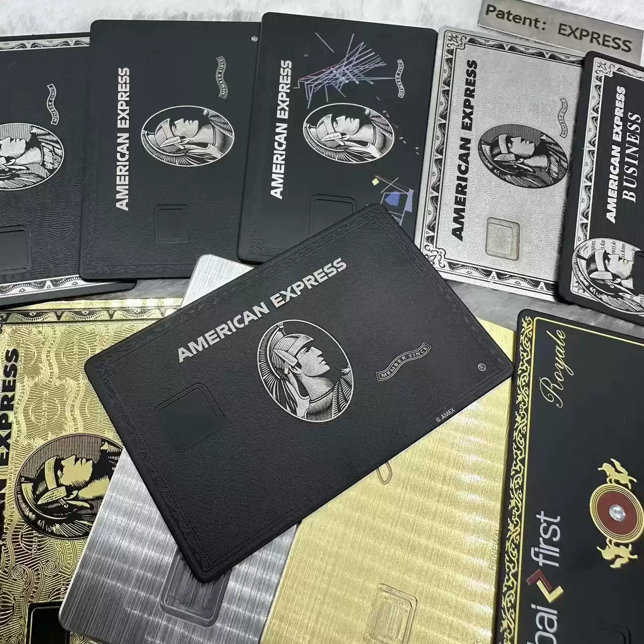 将你的信用卡升级成金属摩根大通JP卡美国运通卡百夫