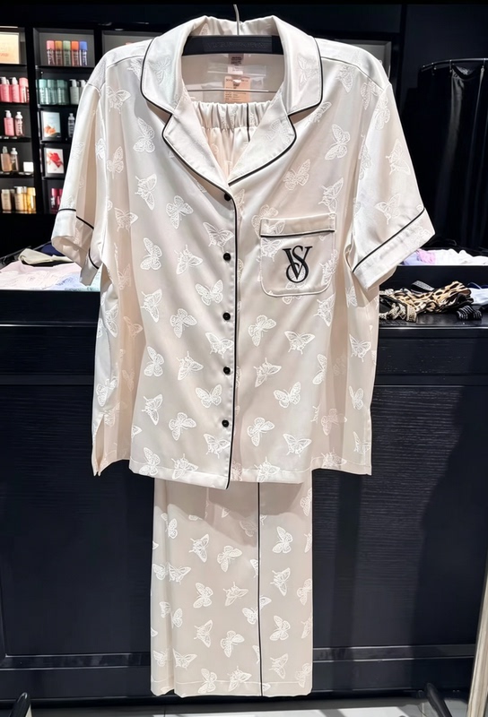 In Stock: Celebrity Yang Mi and He Sui's Same Style White Butterfly Moonlight Silk Comfortable Satin Long-Sleeved Victorian Pajama Set