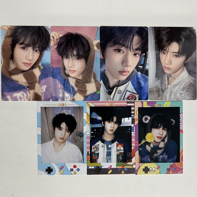 [Official Website Genuine Product, Not Bound to Any Account] Tf Family 4Th Generation Zhang Hanrui 2026 Calendar Photo Card, Default Factory Defect, No Returns