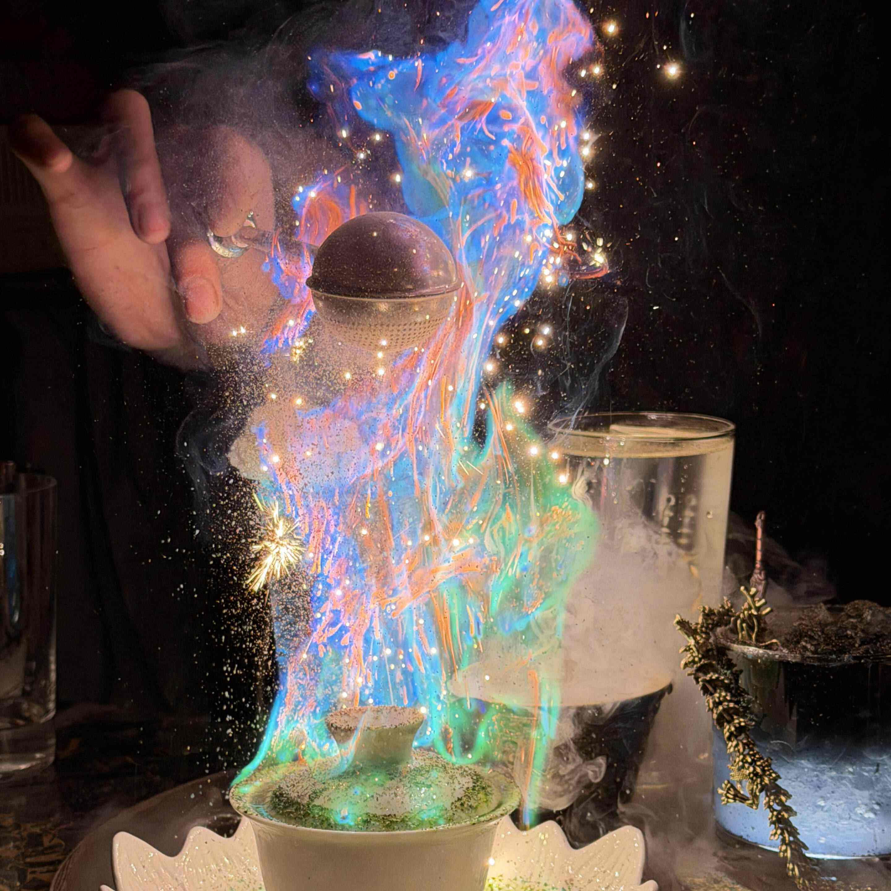 【酒吧漂亮酒】彩色火焰粉魔法梦幻粉末过年聚会微醺酒吧拍照出片