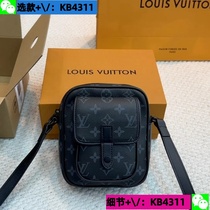 Deposit (Wei: KB4311) 2024 new craft presbyopia pillow bag womens bag European and American simple and versatile 9 4a