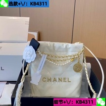 Deposit (Wei: KB4311) 2024 new craft presbyopia pillow bag womens bag European and American simple and versatile 9 4a