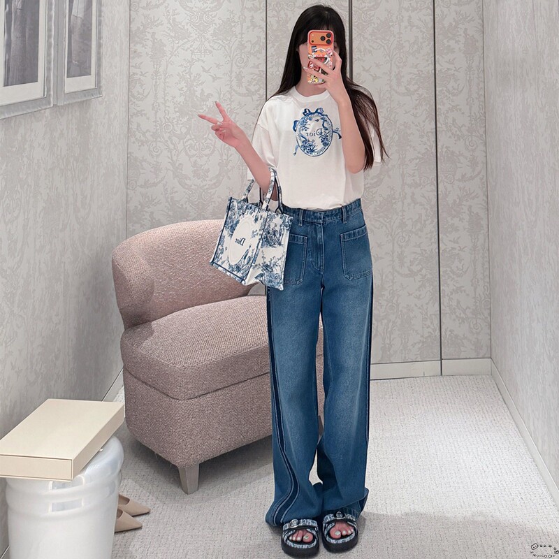 Dior/Dior New Classic Embroidered Letter Side Stripe Patchwork Color-Block Denim Pants for Women and Men Dior/Dior New Classic Embroidered Letter Side Stripe Patchwork Color-Block Denim Pants for Women and Men
