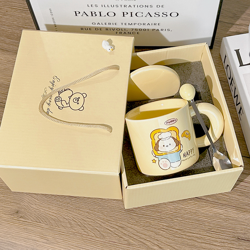 Christmas Gifts, Birthday Gifts, Cute and Good-Looking Small Gifts for Friends and Besties, Meaningful Water Bottles, Practical Souvenirs