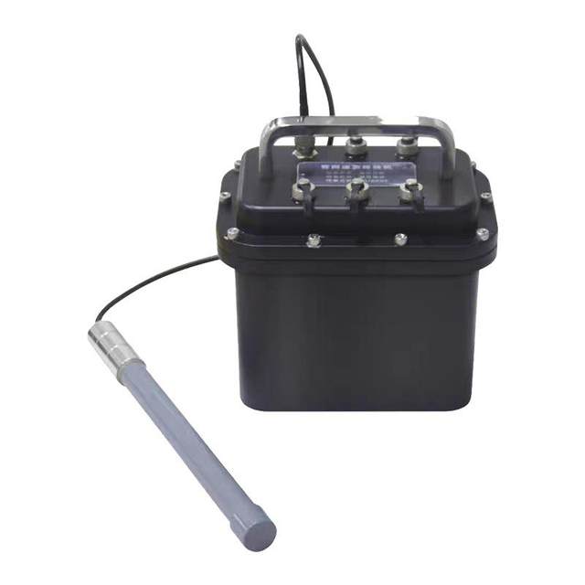 Drainage pipe network level meter wireless battery powered 4 transmission urban sewer cellar well water level sensor