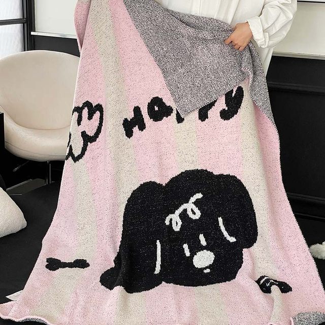 Soft and glutinous ins fashionable multifunctional knitted half-edged fleece blanket cute cartoon sofa casual fleece blanket shawl cover blanket