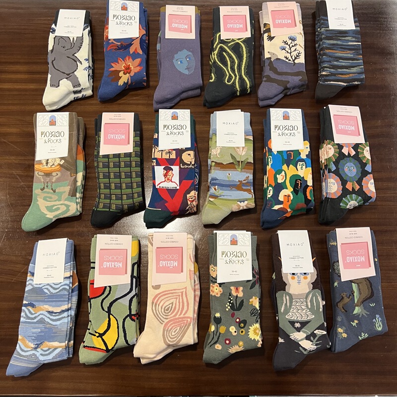 Bargain! Japanese-Style Vintage Mid-Calf Socks for Women and Men, Cotton Sweat-Absorbent Oil Painting Socks, Niche Artistic Trendy Socks