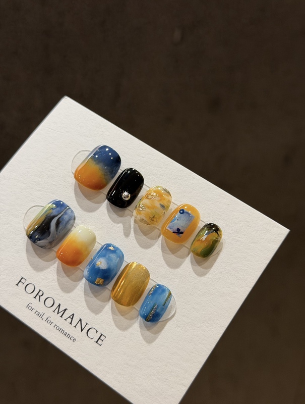 Foromance.【Golden Wheat Field】Artist Series Cobalt Blue + Sunset Orange Gold Short Square Flat Nail Tips