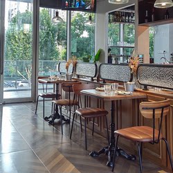 American Solid Wood Cafe Table and Chair Combination Popular Catering Western Restaurant Milk Tea Shop Dessert Baking Shop Commercial Chair