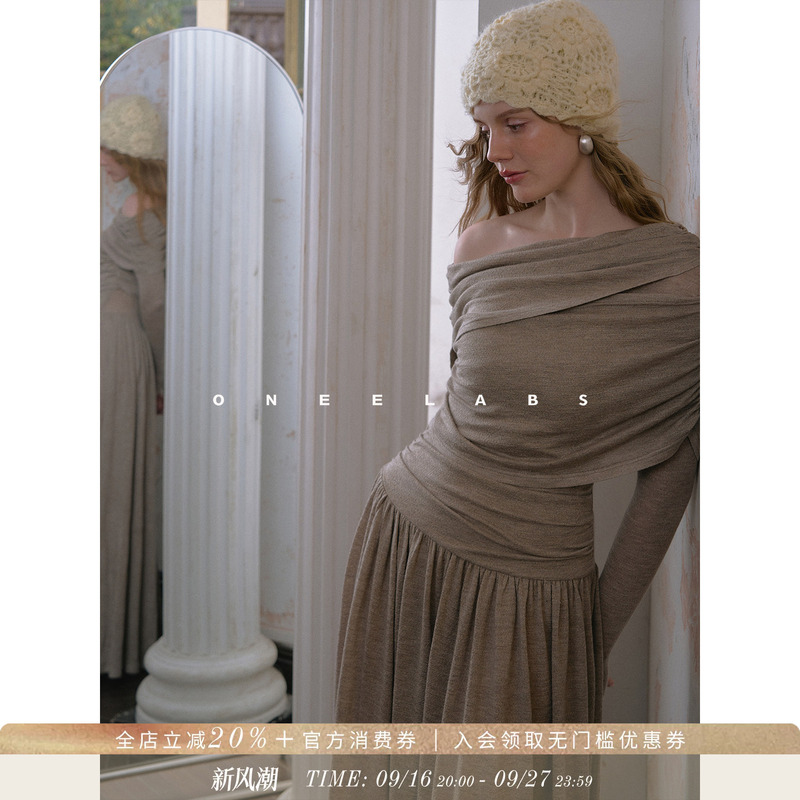 Oneelabs Original Brand Mulberry Silk/Blended Autumn French Knit Long-Sleeved Dress with Slanted Shoulders Oneelabs Original Brand Mulberry Silk/Blended Autumn French Knit Long-Sleeved Dress with Slanted Shoulders