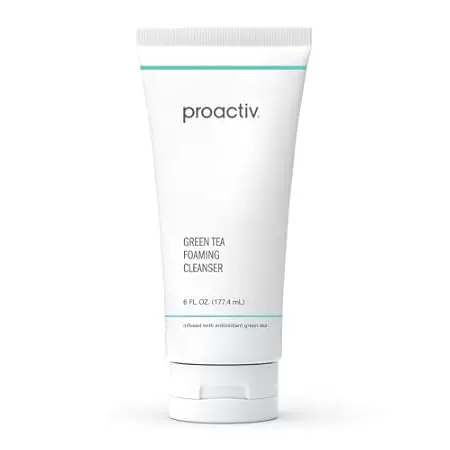 [Пышный пенящийся очищающий гель Proactiv с зеленым чаем и антиоксидантами]